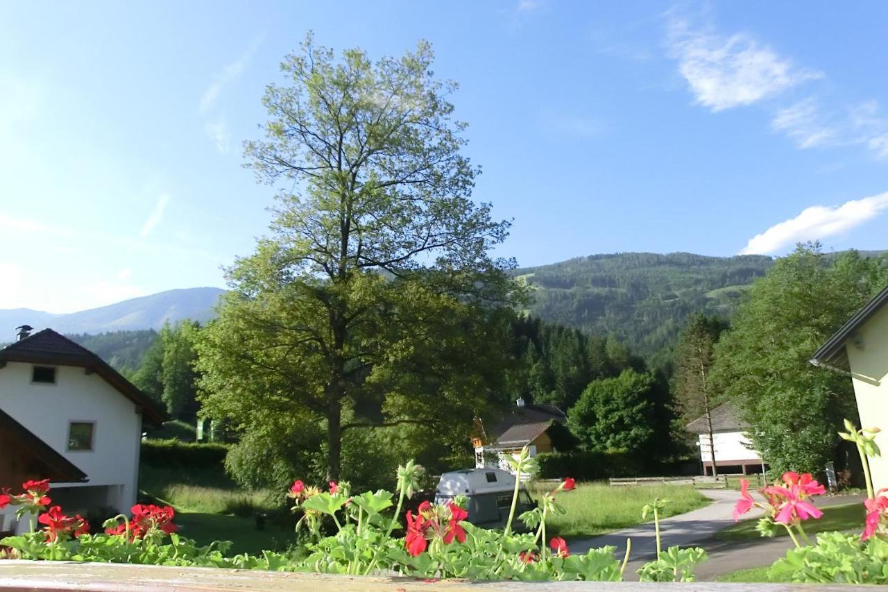 Hotel Garni Landhaus Buertlmair Hinterstoder Esterno foto