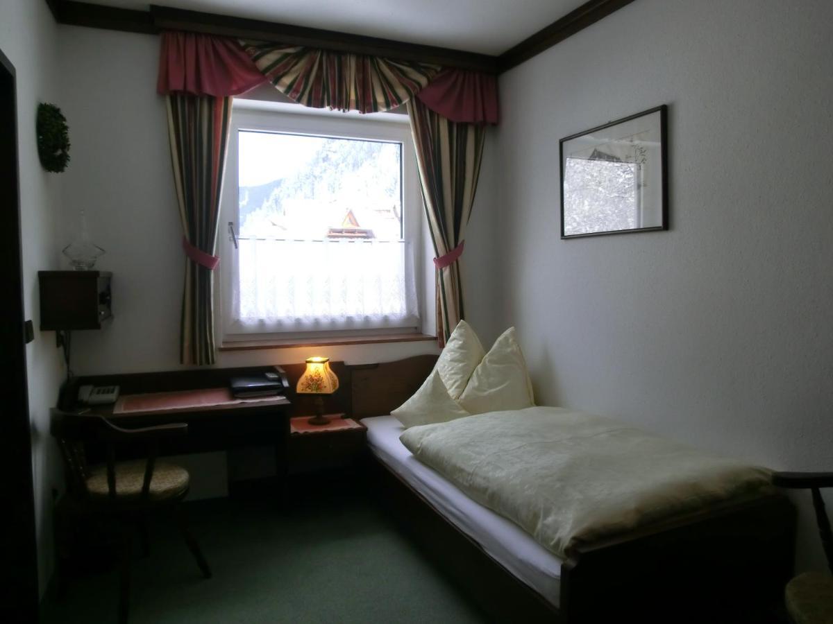 Hotel Garni Landhaus Buertlmair Hinterstoder Esterno foto