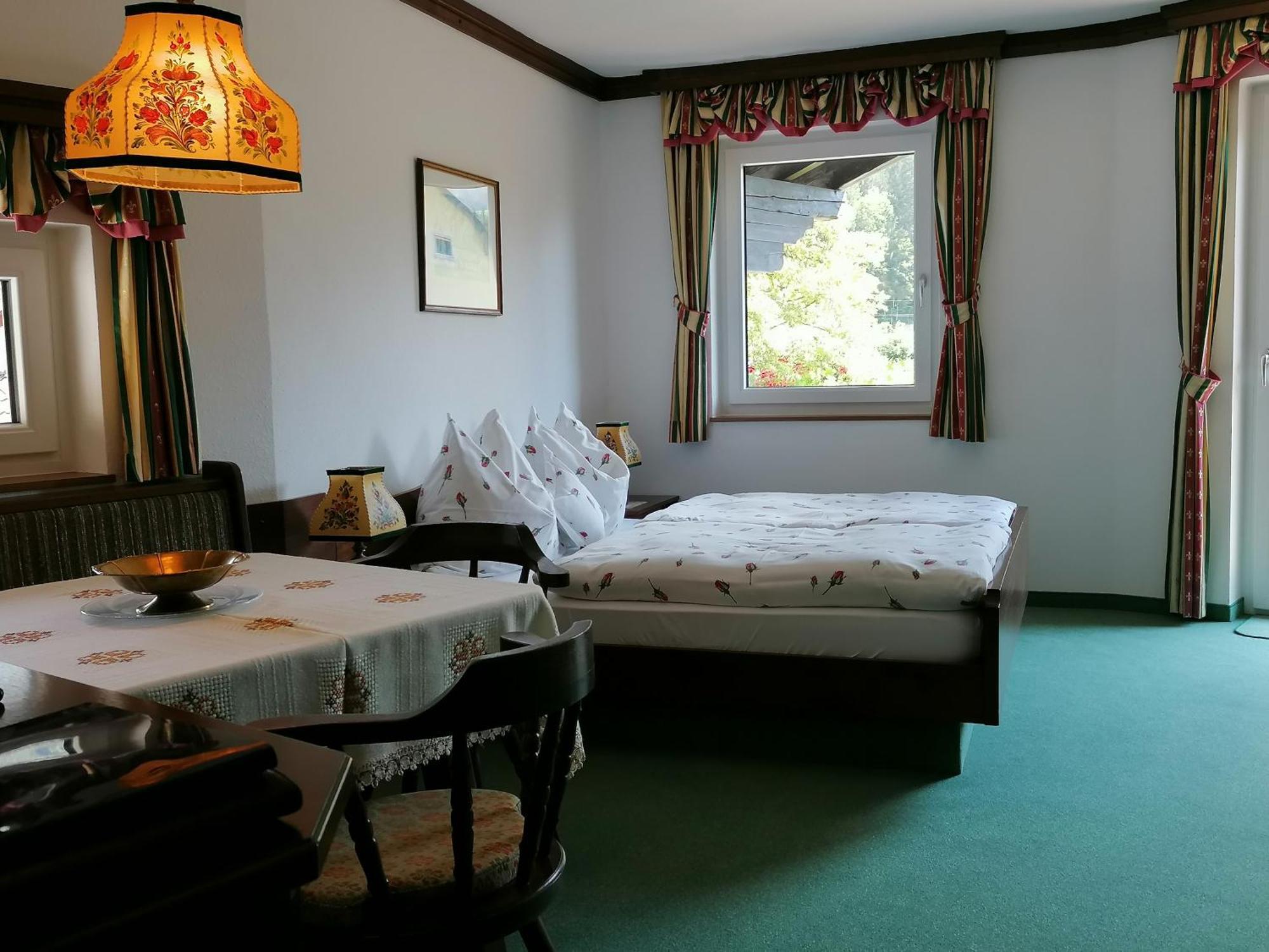 Hotel Garni Landhaus Buertlmair Hinterstoder Esterno foto