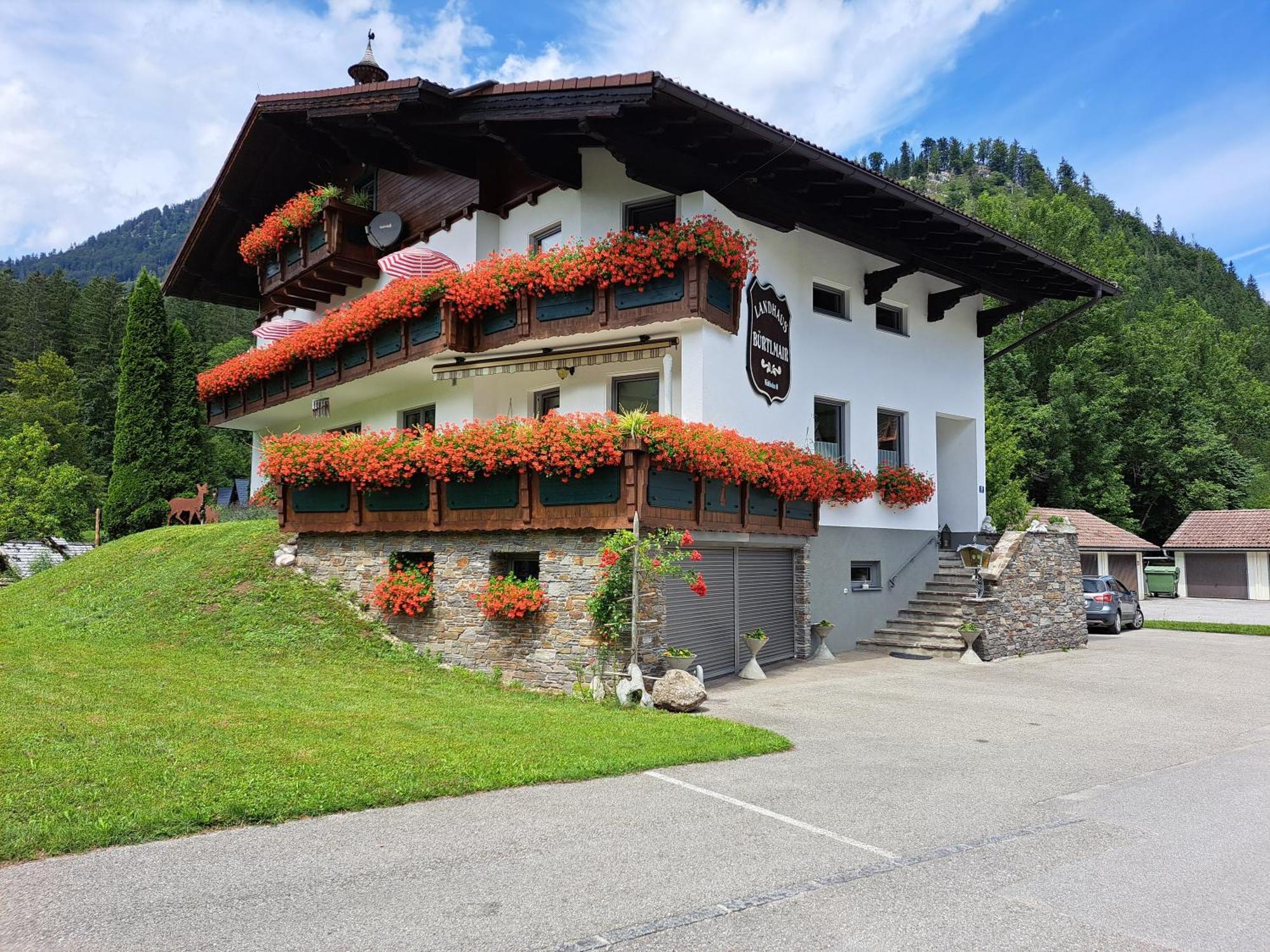 Hotel Garni Landhaus Buertlmair Hinterstoder Esterno foto