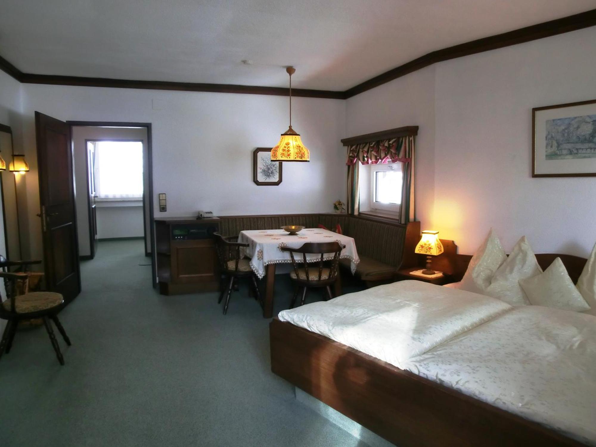 Hotel Garni Landhaus Buertlmair Hinterstoder Camera foto